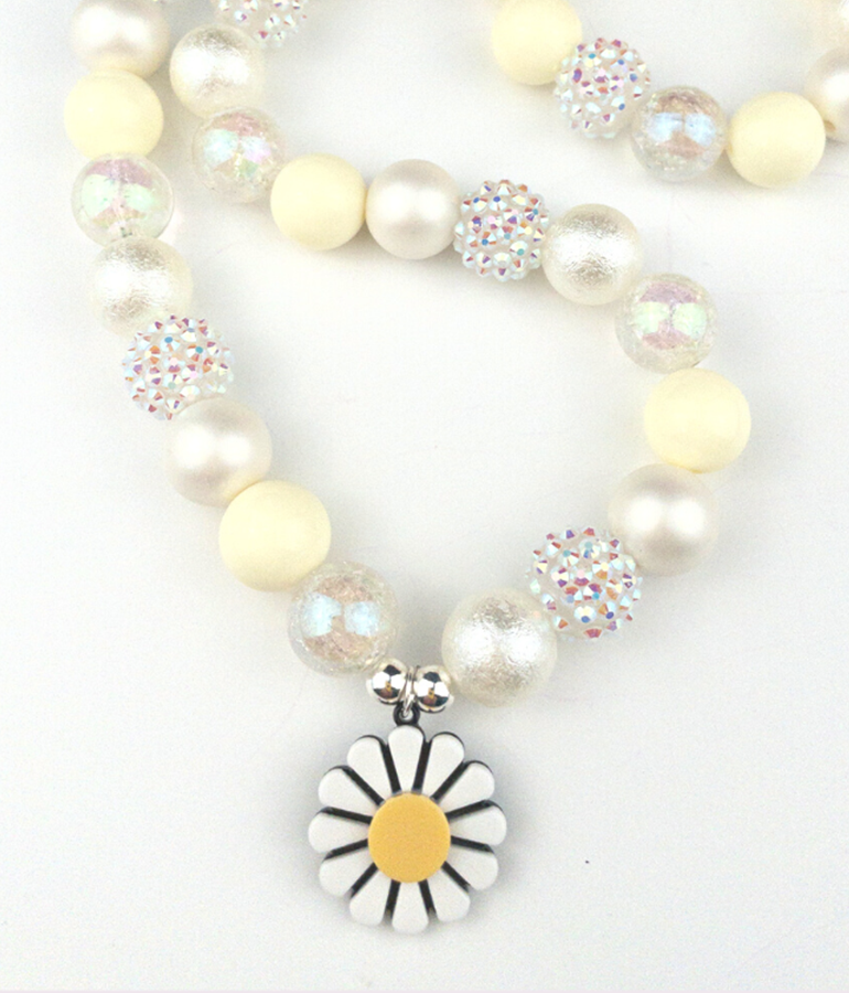 Girl's White + Yellow Daisy Necklace